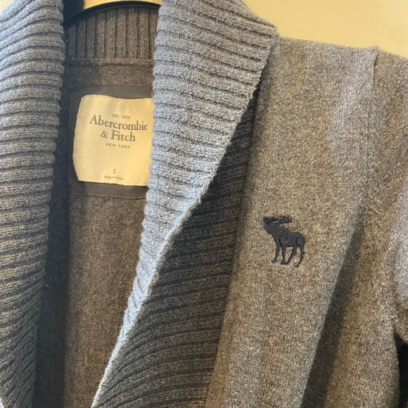 Abercrombie & Fitch Cardigan - Y2k - Picture 3 of 8
